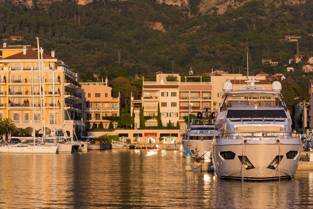 Villa Sandy Apartments Tivat Exterior foto
